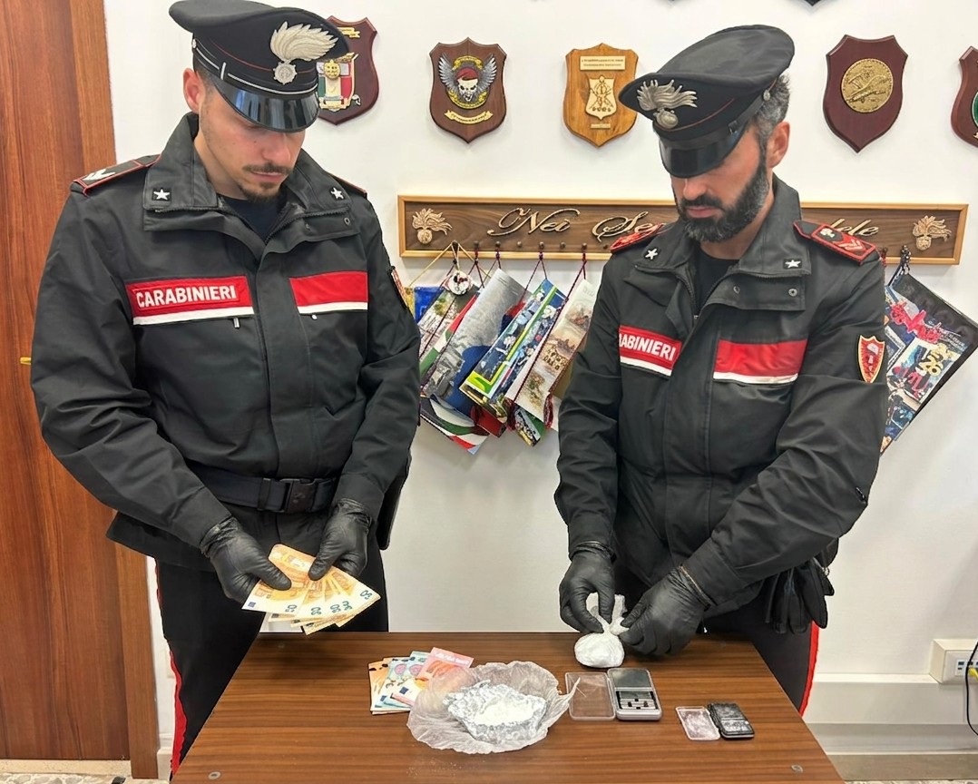 Trovati con dosi di cocaina in auto, tre arresti