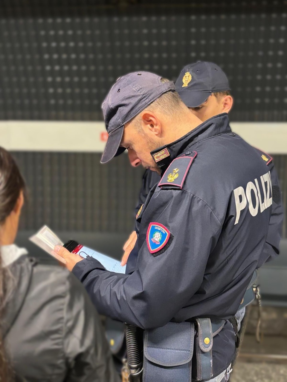 Latitante dal 2023 bloccato dalla Polizia di Stato