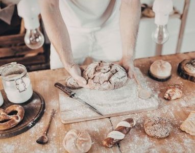 Pasqua amara, tra rincari record e forni senza artigiani