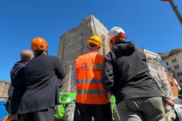 La Torre dei Conti è salva, a settembre parte il restauro