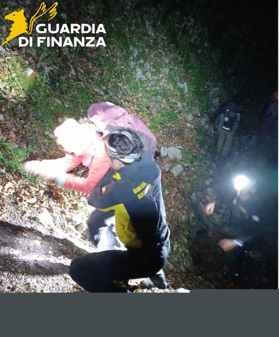 Disperse in montagna, ritrovate in buone condizioni quattro ragazze