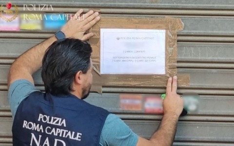 Smaltimento illecito di rifiuti, sequestri e denunce