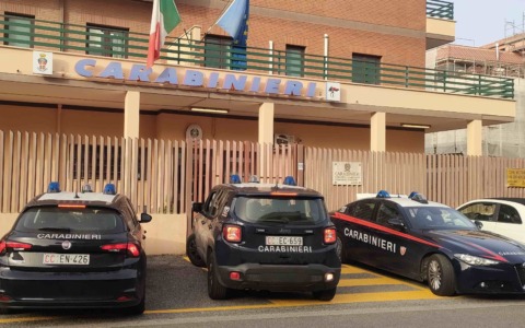 Prostituzione, sanzionati dai Carabinieri otto clienti