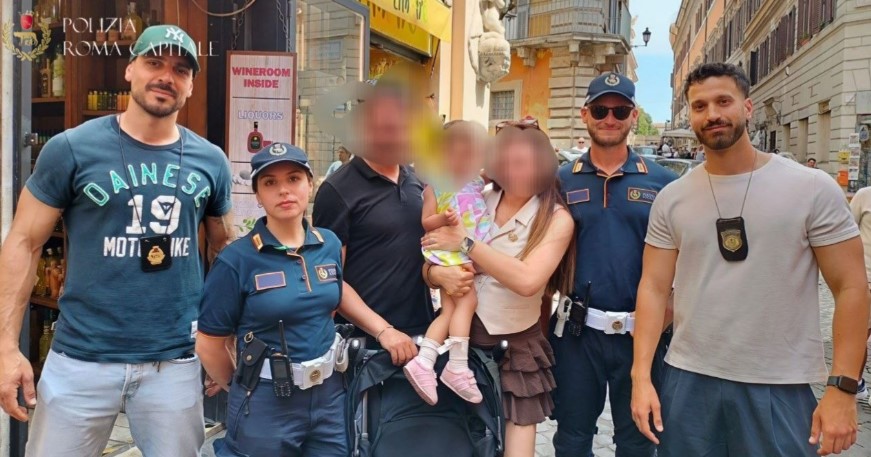 Bimba si perde tra la folla, recuperata e riaffidata ai genitori dalla Polizia Locale