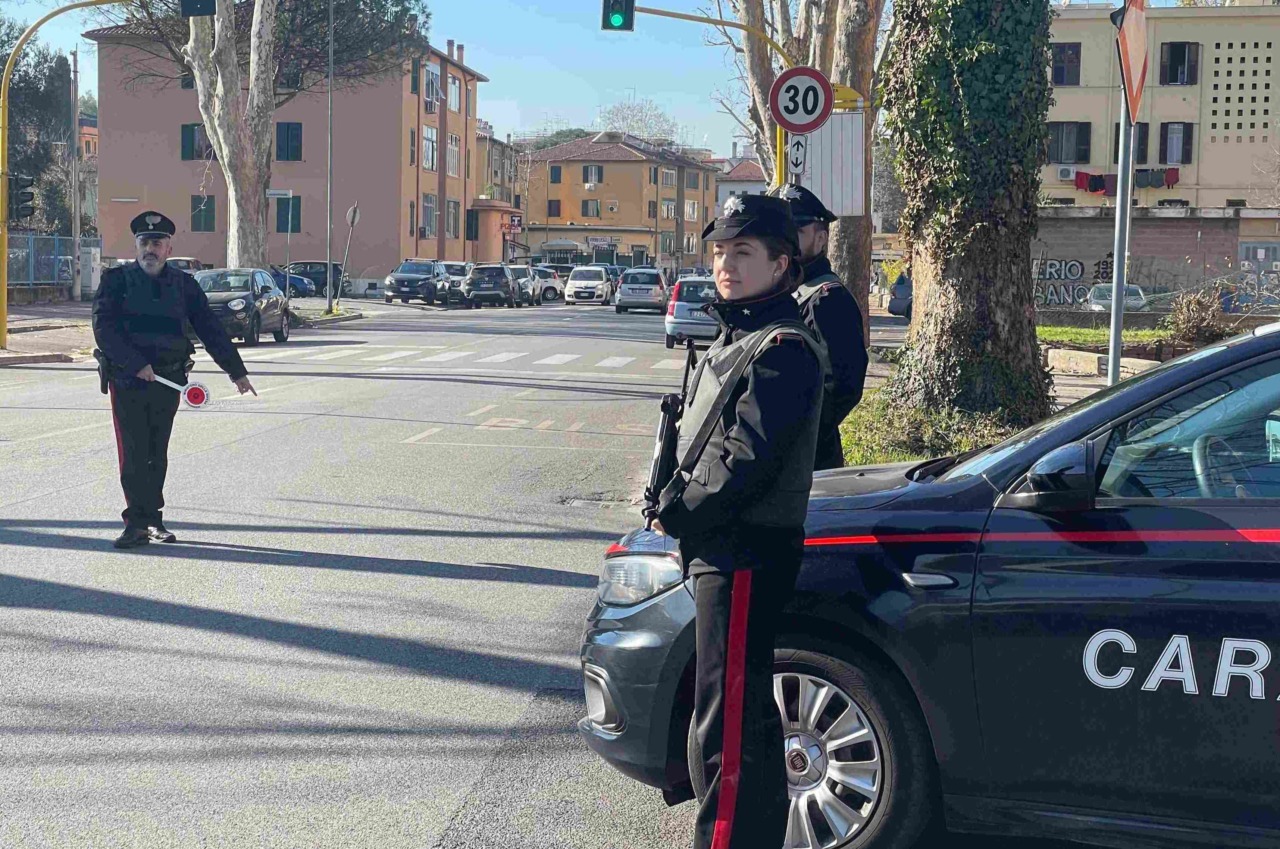 Controlli dei carabinieri al Quadraro e Tuscolano, due arresti
