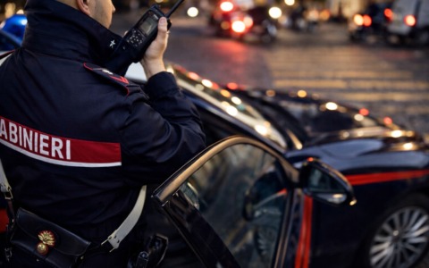 Rapina con coltello in via delle tuberose, arrestate due persone