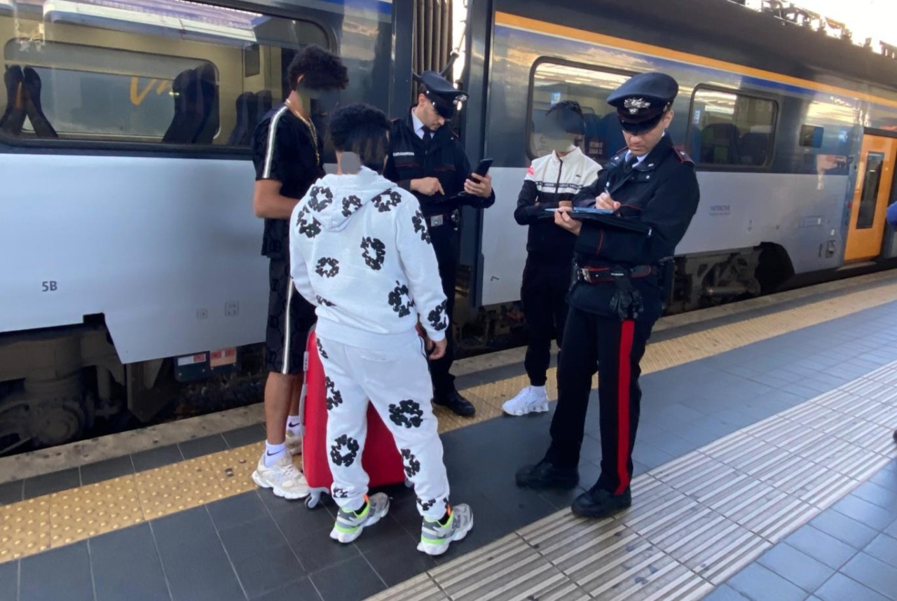 Lotta ai furti in centro e in zona Termini, tre arresti e tre denunce