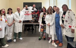 L’associazione Cuore a Cuore ODV dona 11 televisori all’ospedale