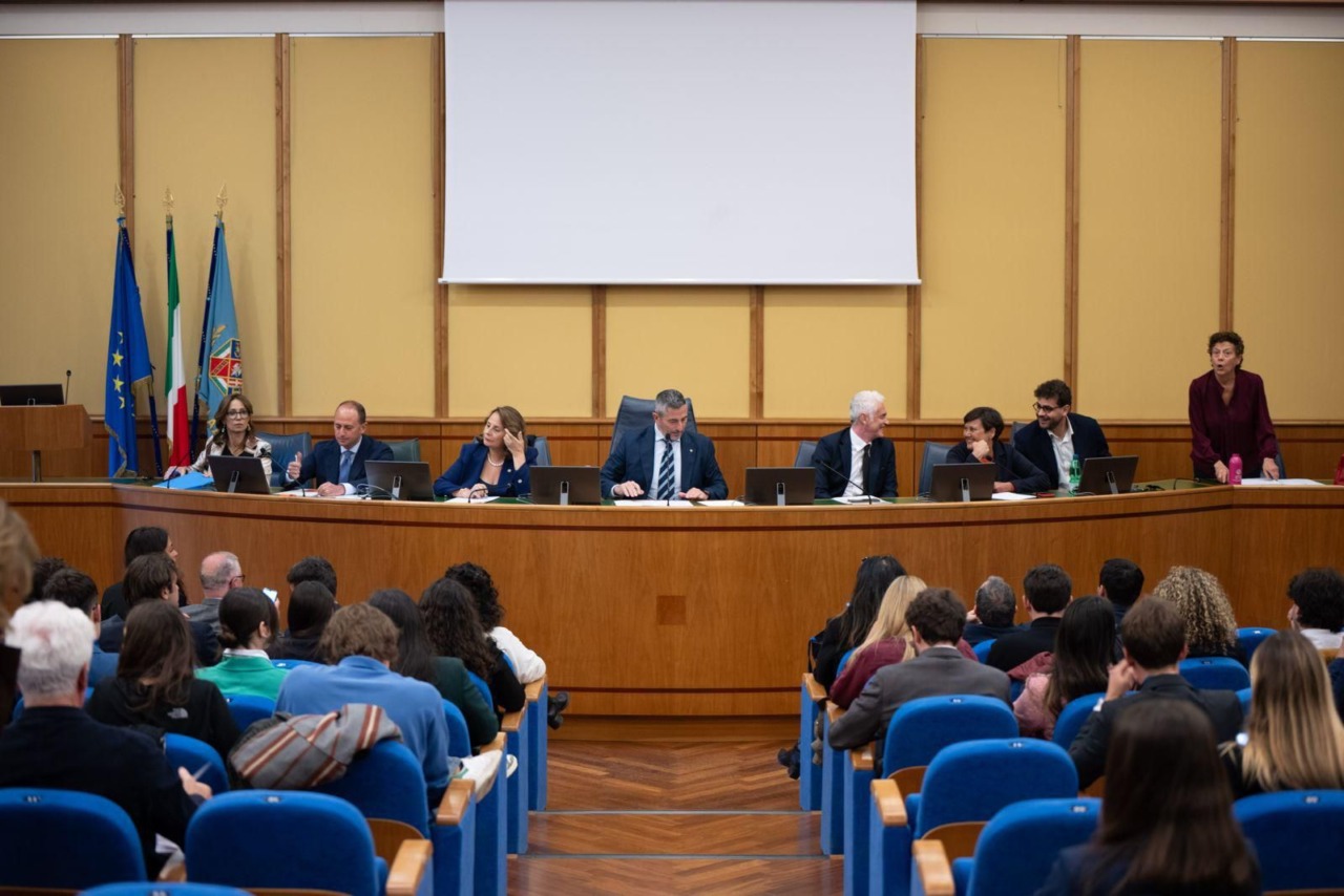 Diritto allo studio, in Regione il confronto tra Giunta, Consiglio e studenti