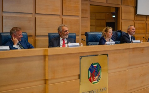 Politiche della casa, del mare e Protezione Civile: Ciacciarelli incontra i Comuni laziali. LE INTERVISTE