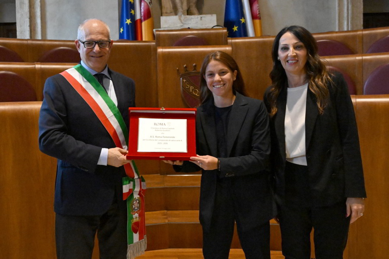 L’AS Roma femminile premiata in Campidoglio per la vittoria dello scudetto
