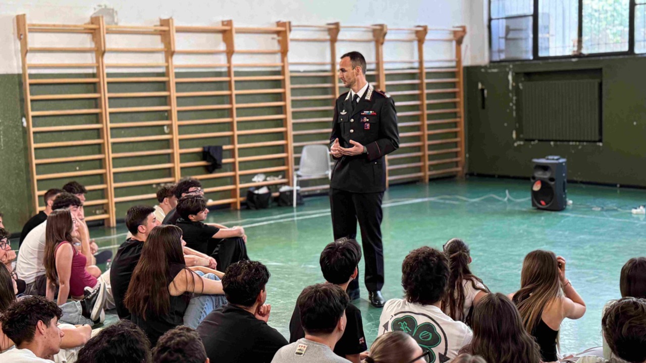 Legalità, l’incontro con gli studenti del Liceo “Francesco D’Assisi”