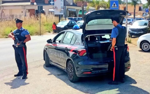 Controlli straordinari, arrestate tre persone