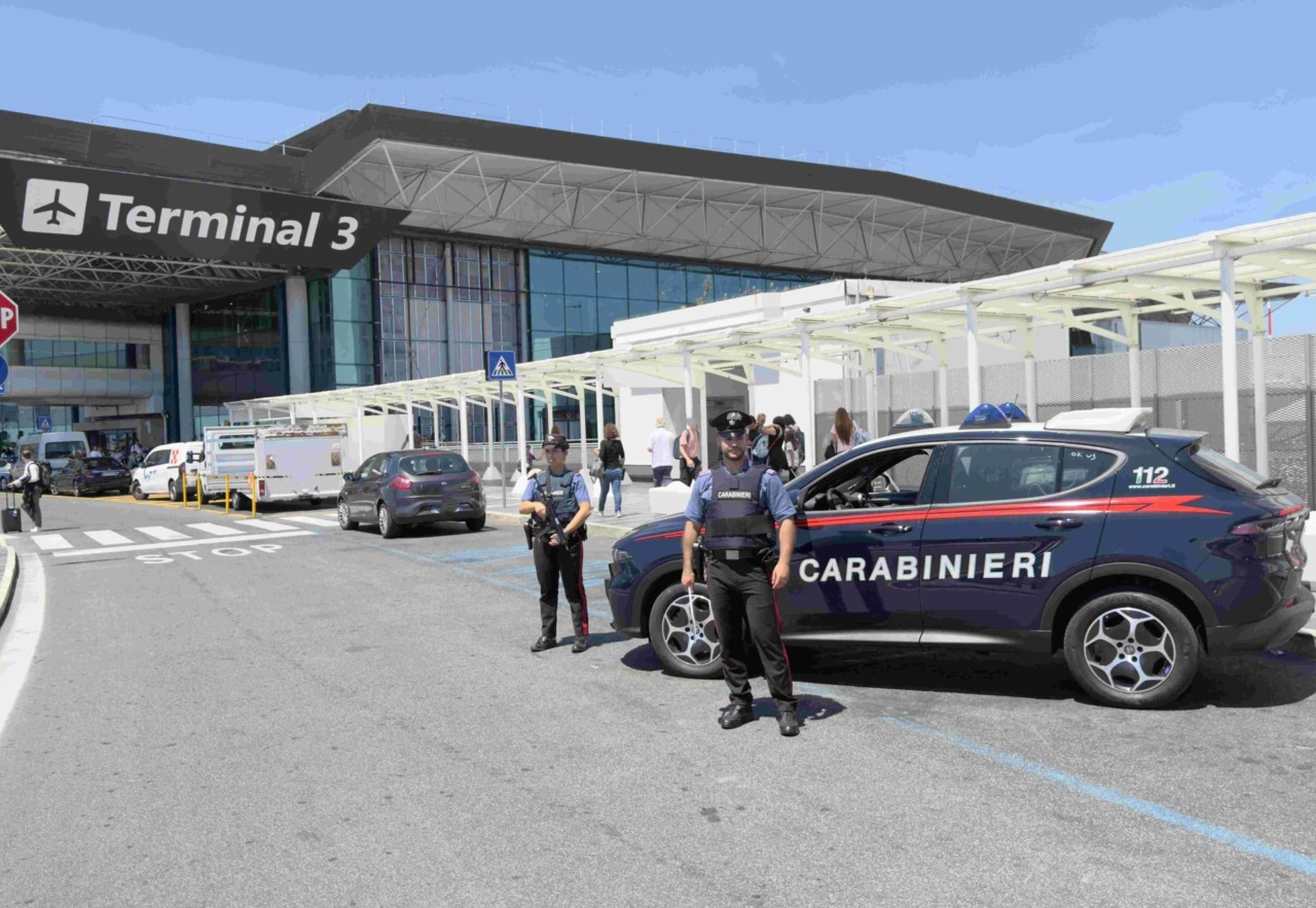 Allarme bomba su volo Malpensa-Jeddah: atterraggio d’emergenza a Fiumicino
