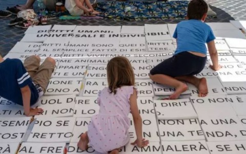 Ai Fori Imperiali il messaggio di pace contro la guerra