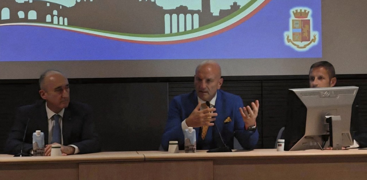 La città pronta per il concerto di Ultimo, attesi 250 mila fan