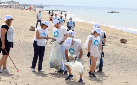 Giornata Mondiale dell’Ambiente, volontari al lavoro per ripulire la capitale e Ostia