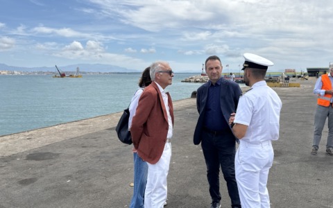 Dragaggio del porto, il sopralluogo al cantiere della Regione Lazio dell’Assessore Ghera. LE INTERVISTE