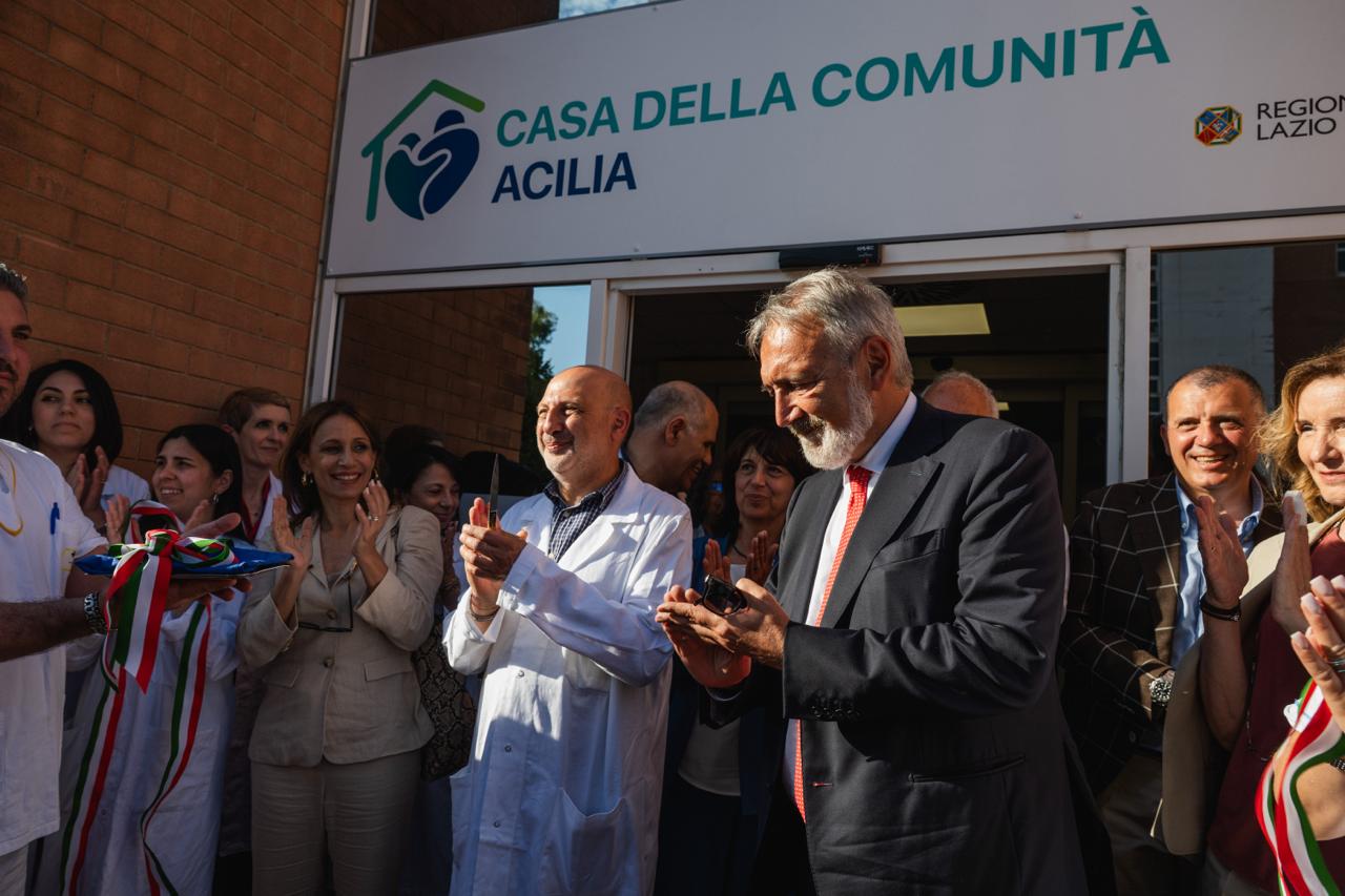 Inaugurate le Case della Comunità di Acilia in via Casal Bernocchi e di Sant’Agostino sul Lungomare Toscanelli a Ostia