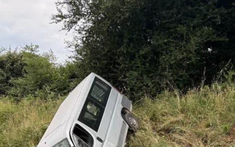 Incidente in autostrada, un morto e due feriti gravi