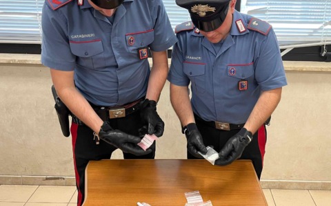 Maxi controlli sul litorale romano, 5 arresti e 10 denunce