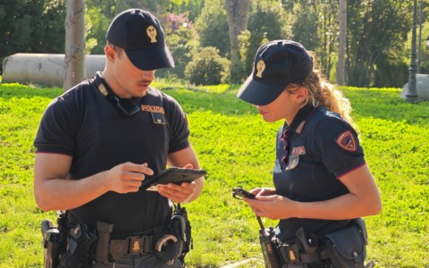 I controlli della polizia all’Esquilino