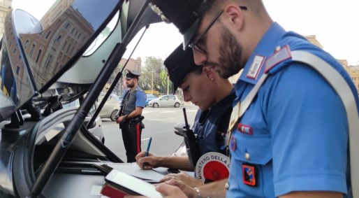 Controlli dei Carabinieri a Porta Portese, sei arresti