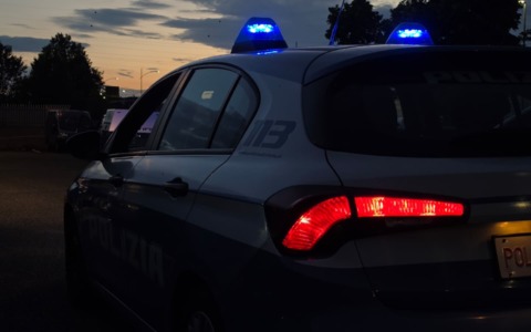 Blitz antidroga a Tor Bella Monaca, cinque arresti