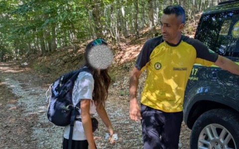 Perde l’orientamento mentre scende dal Monte Nuria, donna salvata dal Soccorso Alpino della Guardia di Finanza