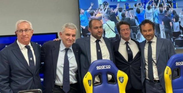 Il Frosinone ha un nuovo proprietario, è il fondo Clara Vista. Stirpe resta Presidente per almeno due anni