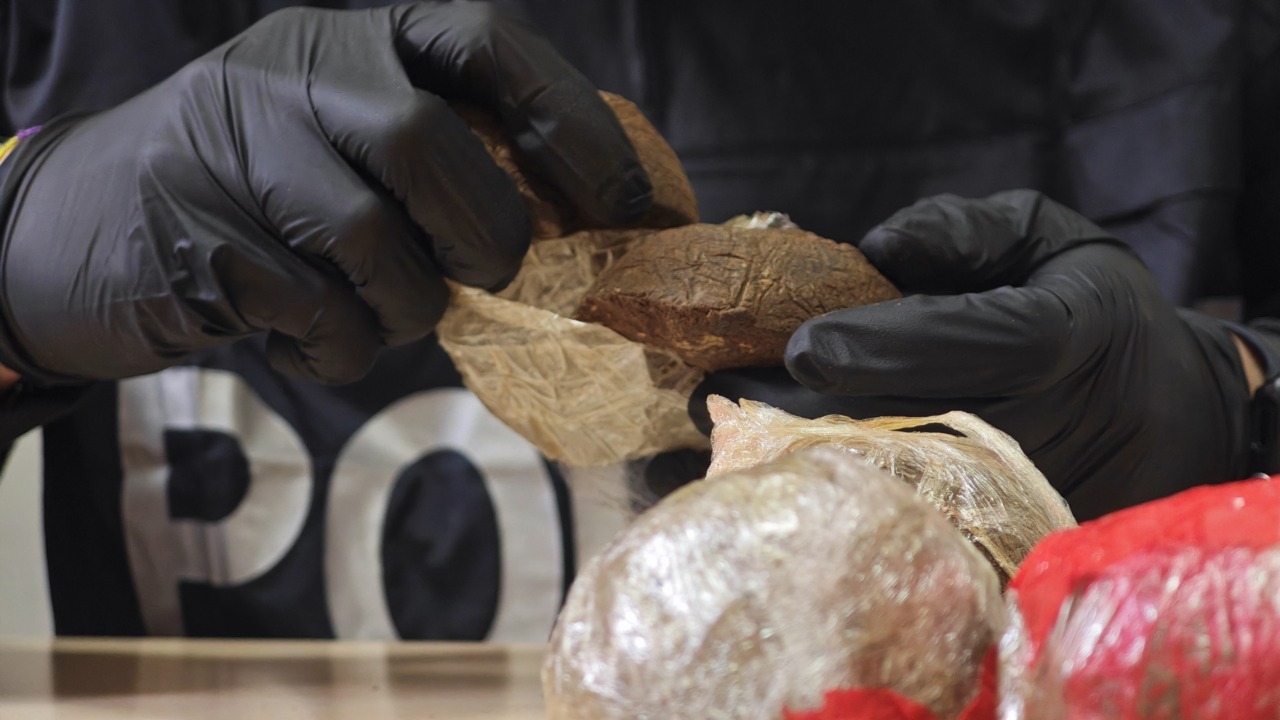 Tor Bella Monaca, sequestrati 51 chili di hashish. IL VIDEO