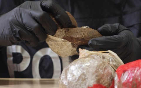 Tor Bella Monaca, sequestrati 51 chili di hashish. IL VIDEO