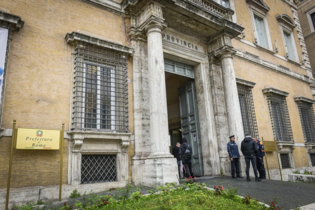 Incendio allo Spin Time, sequestro giudiziario per l’immobile