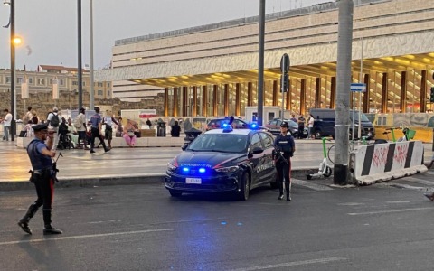 Da Termini ai luoghi della movida, maxi operazione dei carabinieri