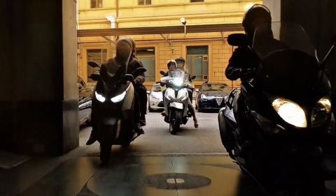 Giro di droga “take away” su ordinazione,  4 pusher nel mirino dei falchi della Polizia di Stato