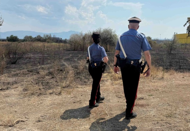 Brutale aggressione in casa, uomo fermato dai Carabinieri