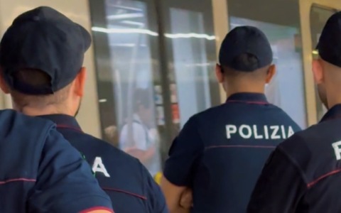 Spaccio e borseggi, sette arresti