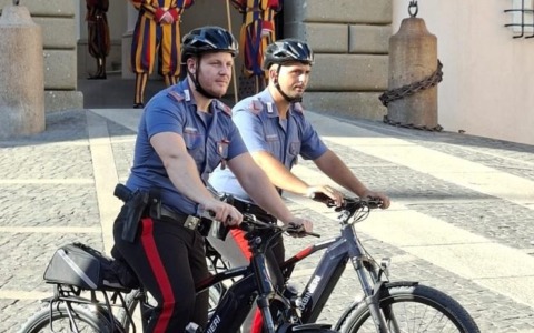 Sicurezza verde e prossimità, l’arma dei carabinieri introduce le e-bike
