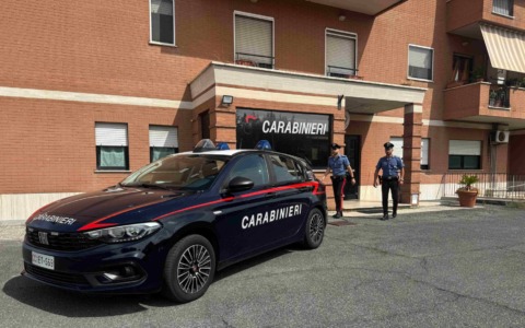 Rapina in un minimarket, arrestati