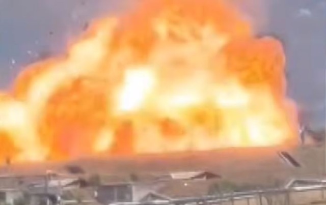 Incendio ed esplosione nello stabilimento ex Simmel Difesa a Colleferro, nessun ferito / VIDEO
