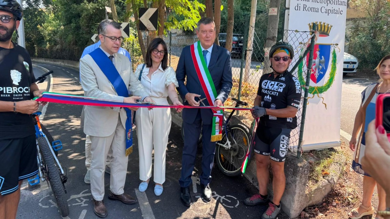 Inaugurata la nuova pista ciclopedonale