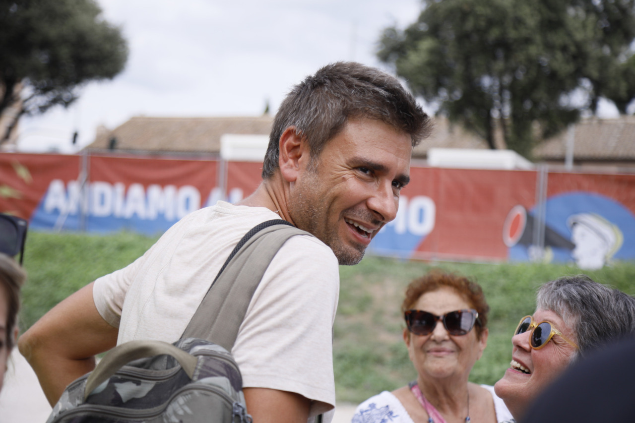 Malore a Cuba, primo messaggio social di Di Battista: “Ce la metterò tutta per tornare presto”