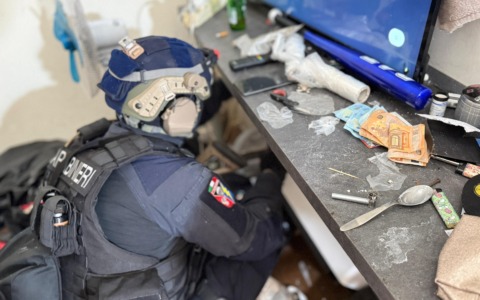 Ostia e Acilia, blitz dei carabinieri nelle piazze dello spaccio / VIDEO / FOTO