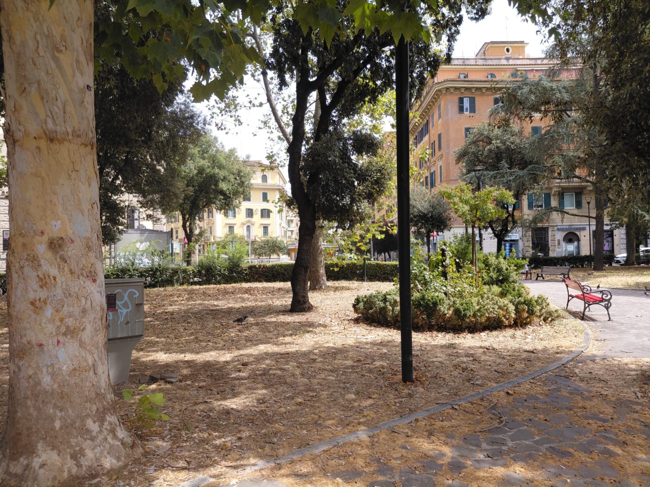 Nuovo atto vandalico all’installazione in memoria di Pamela Mastropietro