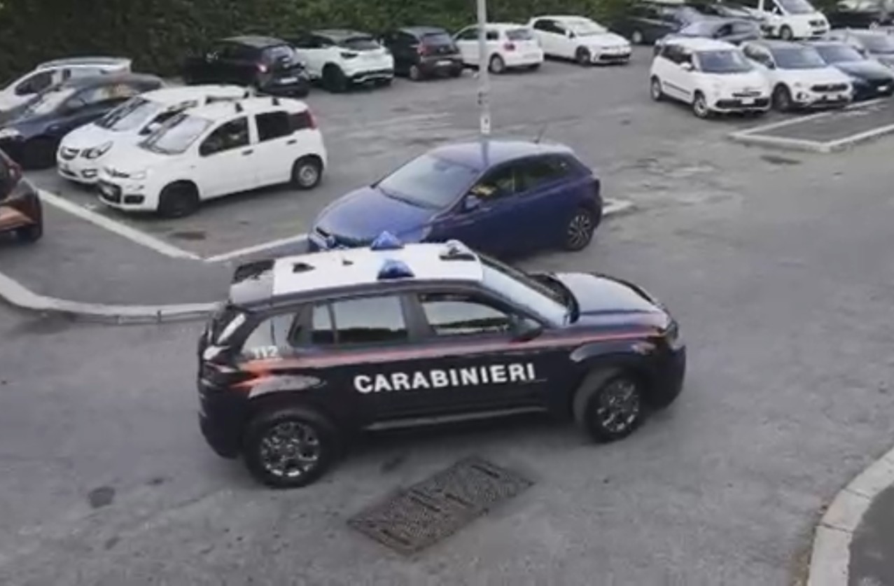 Spari in strada a Valle Aurelia, due arresti