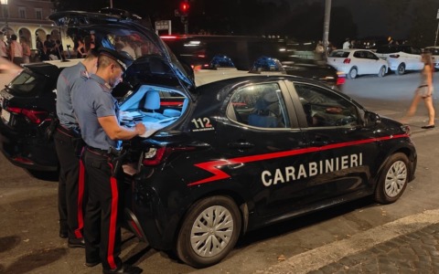 Controlli della movida, il presidio costante dei Carabinieri garantisce la sicurezza nel quartiere