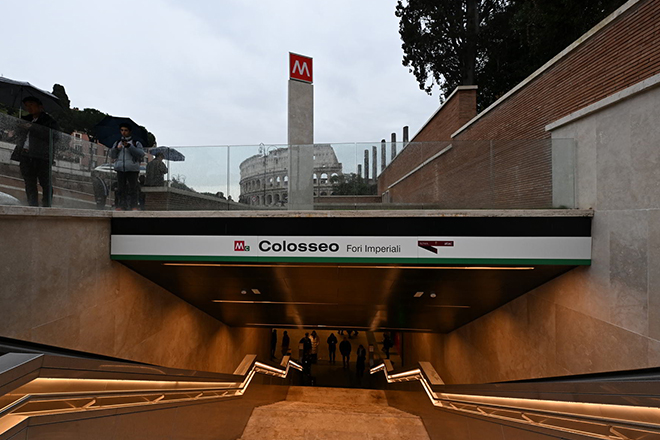 Stazione Colosseo/Fori Imperiali metro C, chiusura per lavori