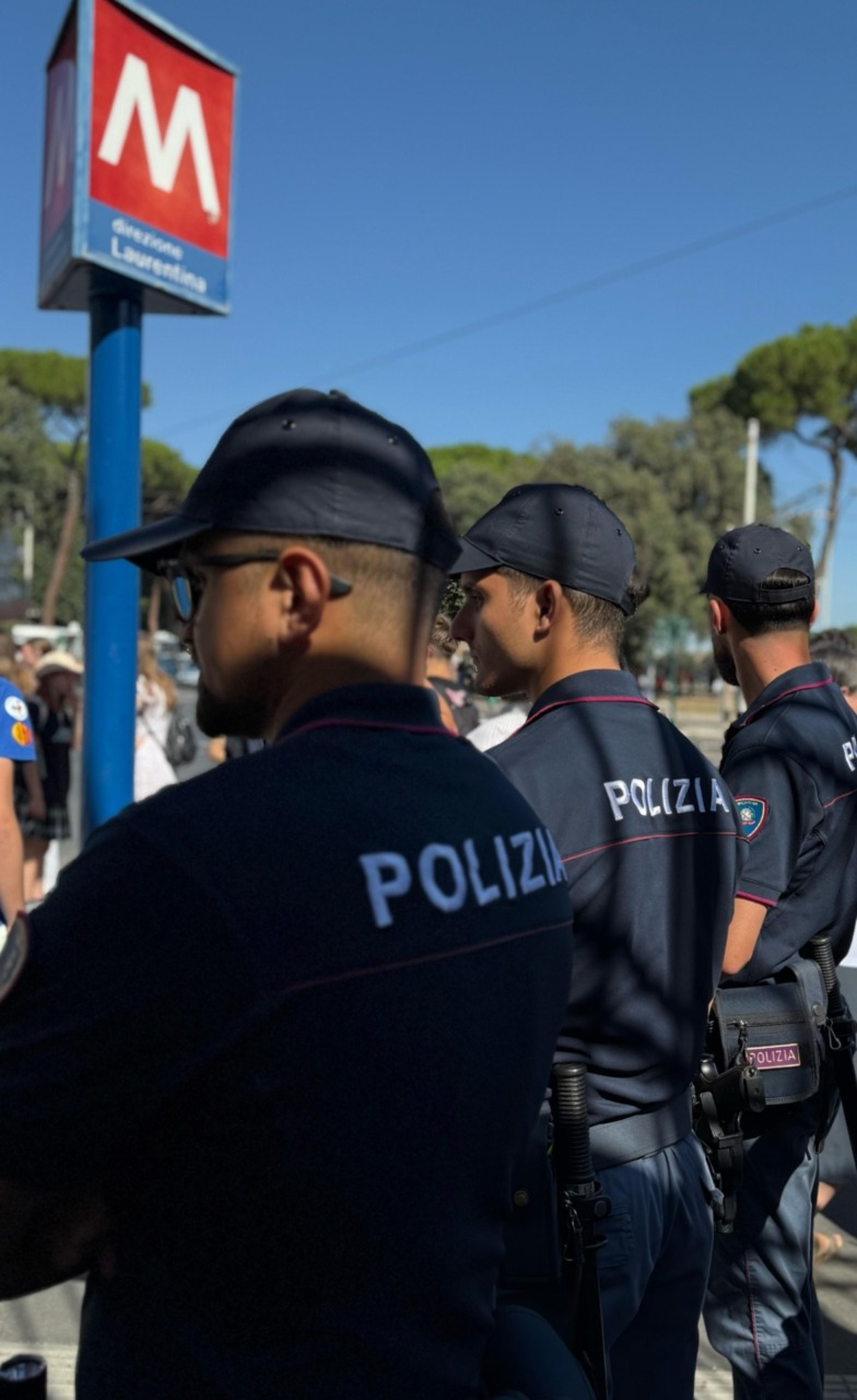 Metro A, in manette pusher e borseggiatori