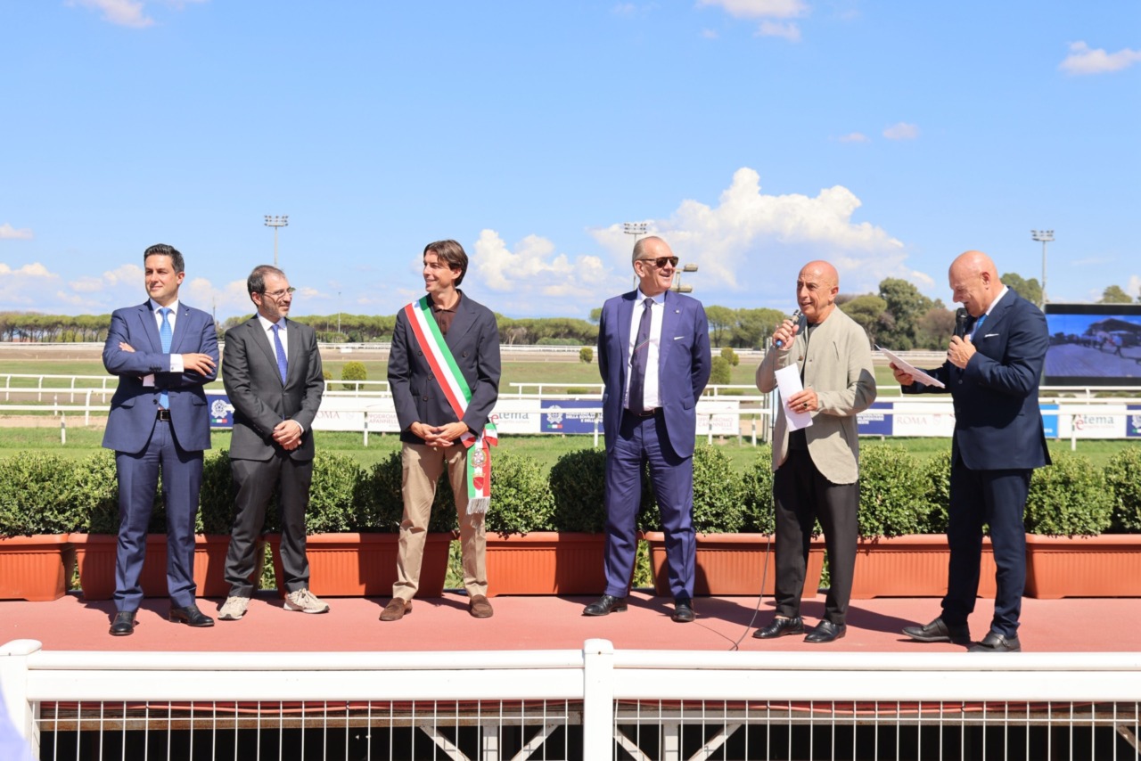 Ippodromo delle Capannelle, oltre 5 mila persone per la festa del centenario