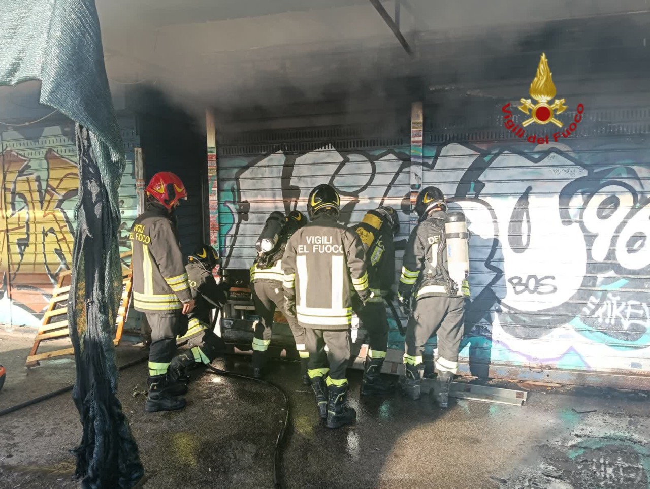 Incendio in un box